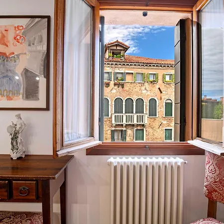 Palazzo Cavaliere Lägenhet