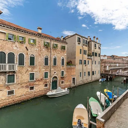 Lägenhet Palazzo Cavaliere
